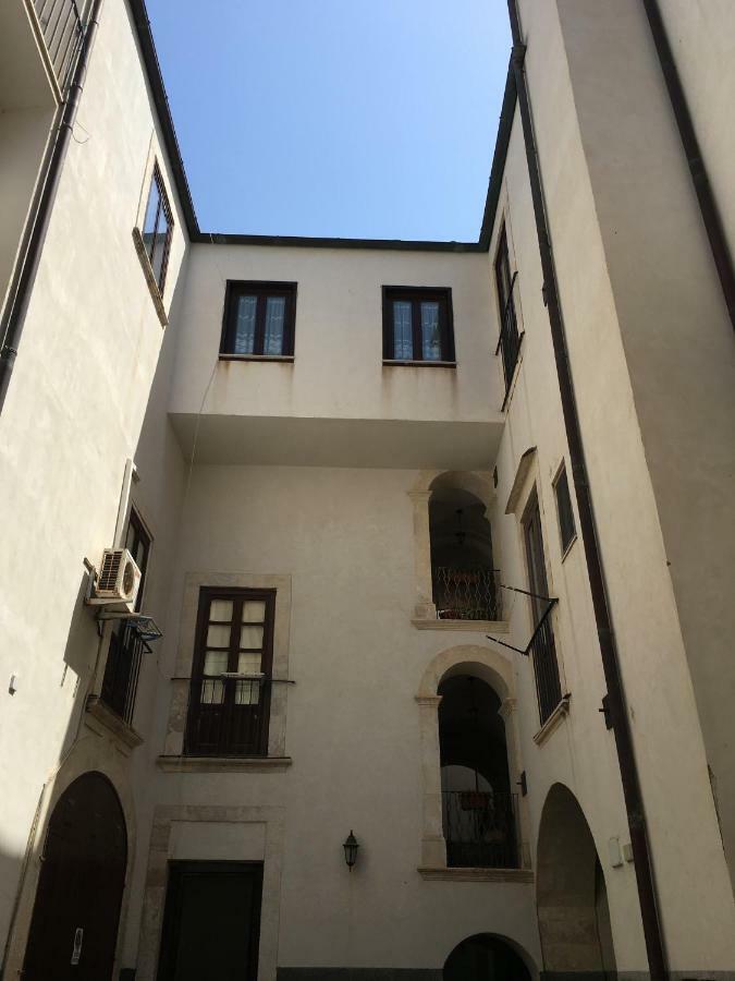 Maniace 57, Ortigia Historic Center, 200 Mt From The Beach Syracuse Luaran gambar